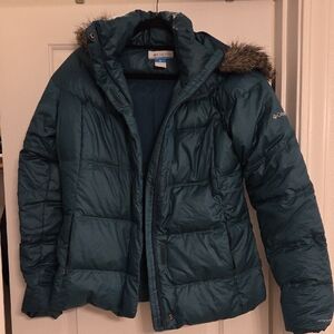 Columbia Teal Green Quilted Puffer Jacket with Faux Fur Trim
